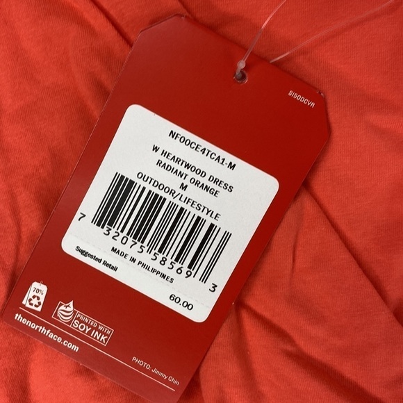 🔥$SALE$🔥 NWT The North Face Heartwood Dress Radient Orange - Picture 3 of 7